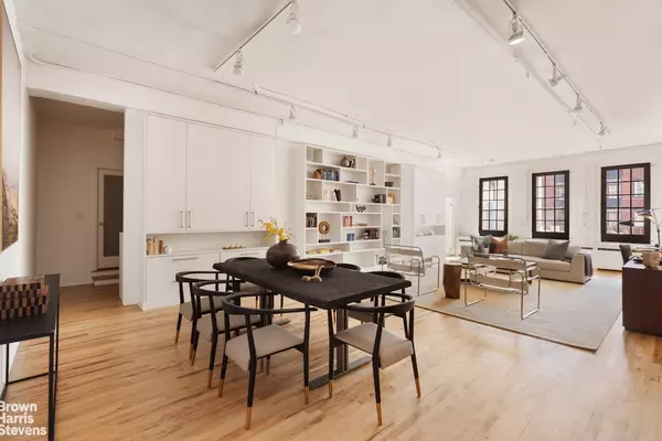 152 WOOSTER Street #5B, Manhattan, NY 10012