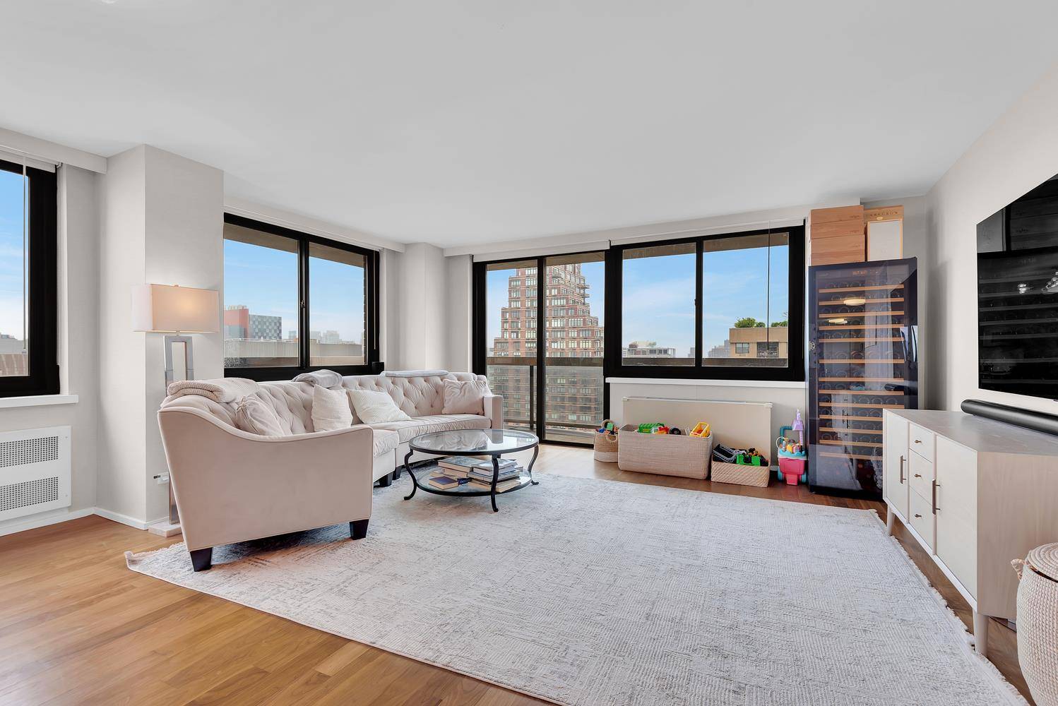 515 E 72ND Street #35D, Manhattan, NY 10021