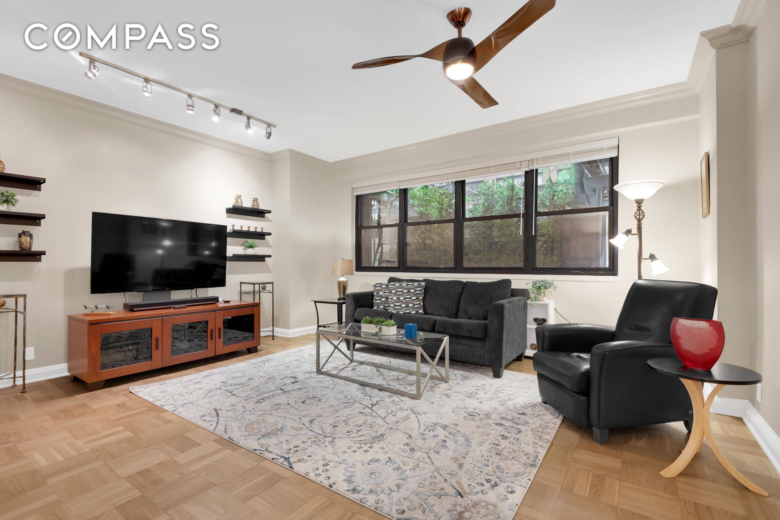 Manhattan, NY 10065,315 E 65th Street #1H