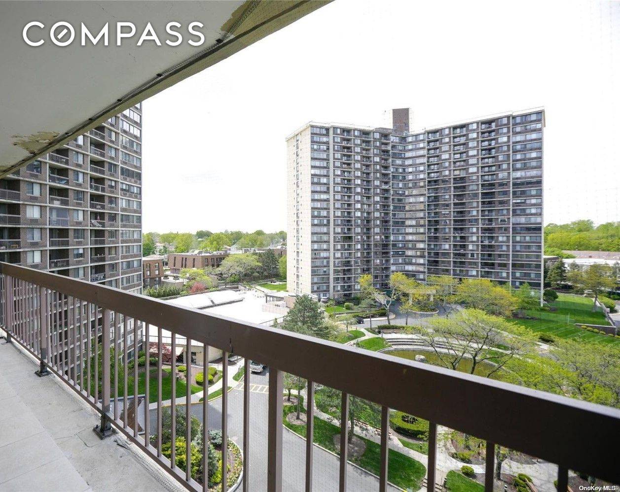 2 Bay Club Drive #8V, Queens, NY 11360