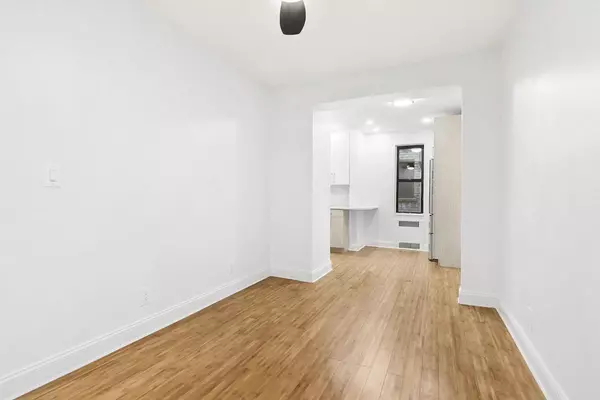 Brooklyn, NY 11218,300 Ocean Parkway #1-F