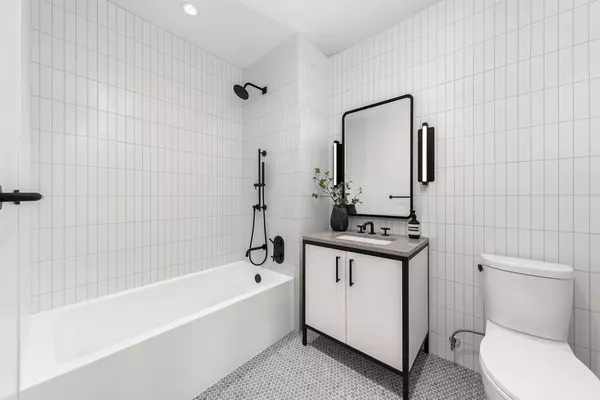 Brooklyn, NY 11222,29 HURON Street #10AE