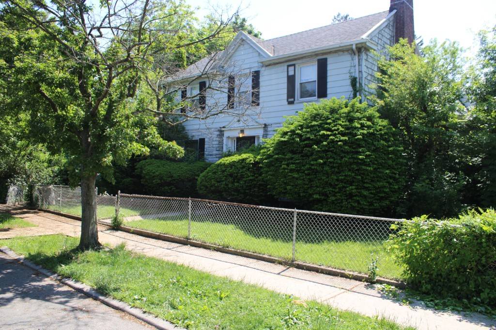 199-20 100th Avenue, Queens, NY 11423