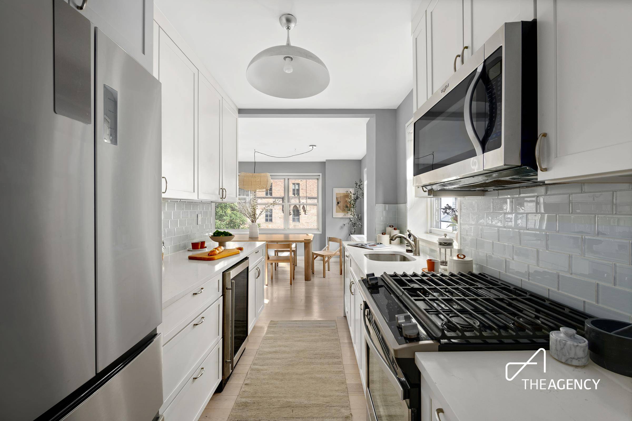 Manhattan, NY 10065,130 E 63RD Street #4E