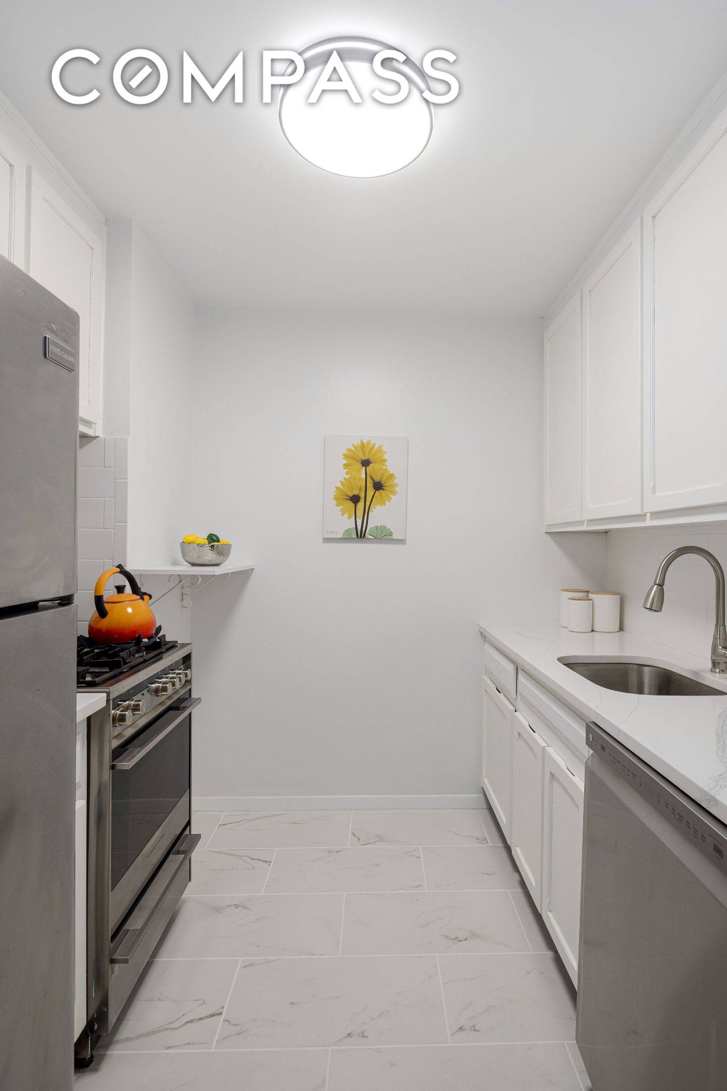 Manhattan, NY 10023,201 W 70th Street #8L