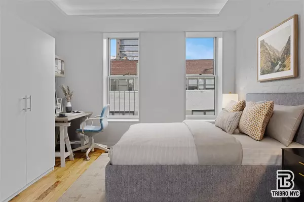 Manhattan, NY 10128,319 E 93rd Street #3A