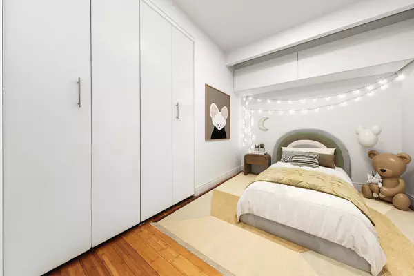 Manhattan, NY 10019,393 W 49TH Street #TH1