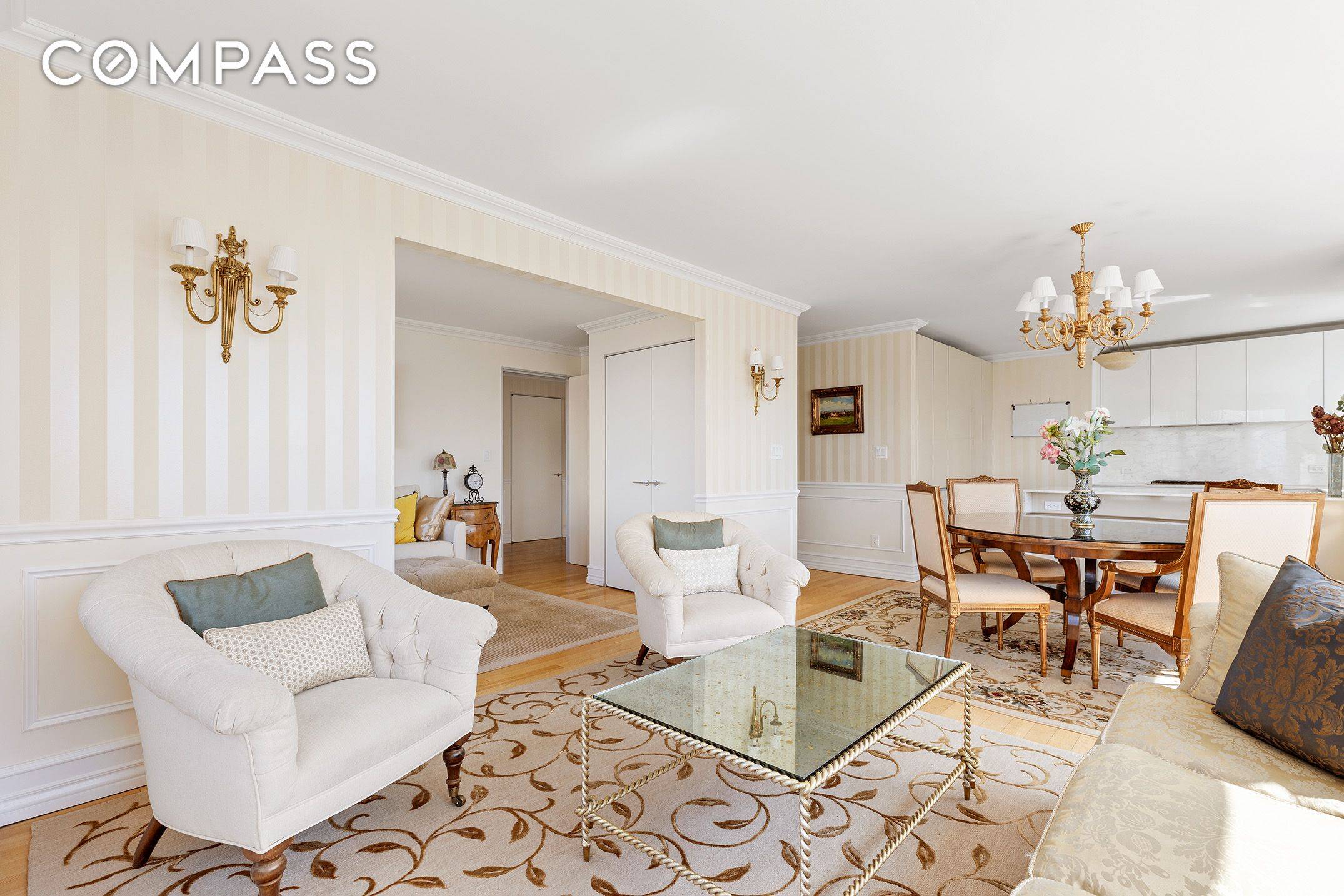 Manhattan, NY 10019,322 W 57th Street #33U