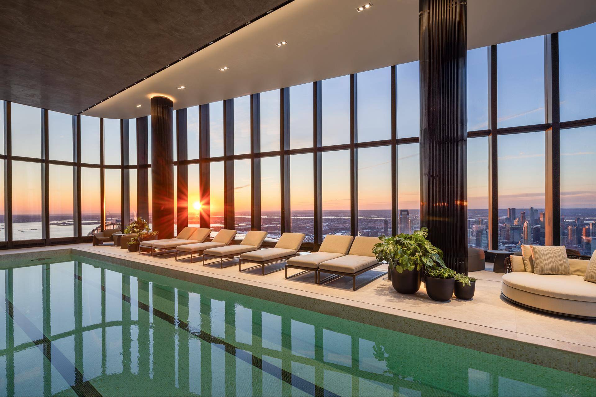 Manhattan, NY 10006,125 GREENWICH Street #19D