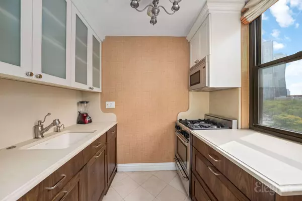 Manhattan, NY 10016,225 E 36th Street ##7L