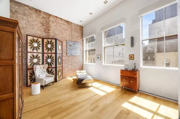 Manhattan, NY 10013,46 White Street #5-FLR