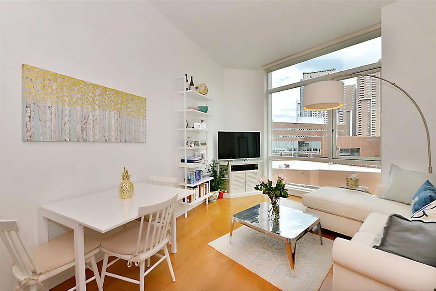 Manhattan, NY 10007,200 CHAMBERS Street #6J