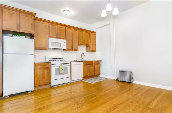 20-57 STEINWAY Street #2, Queens, NY 11105