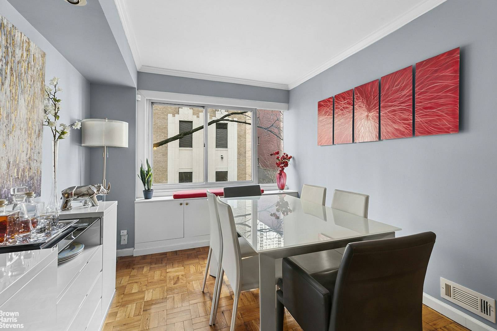 Manhattan, NY 10022,240 E 55TH Street #3G