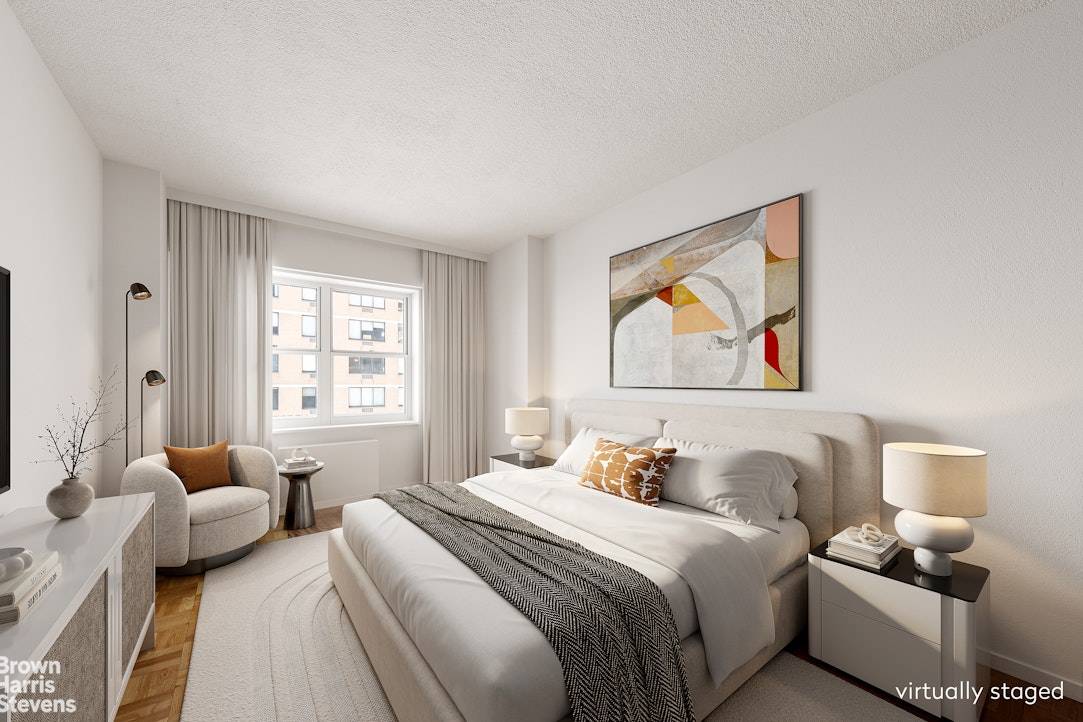 Manhattan, NY 10003,60 E 8TH Street #12N