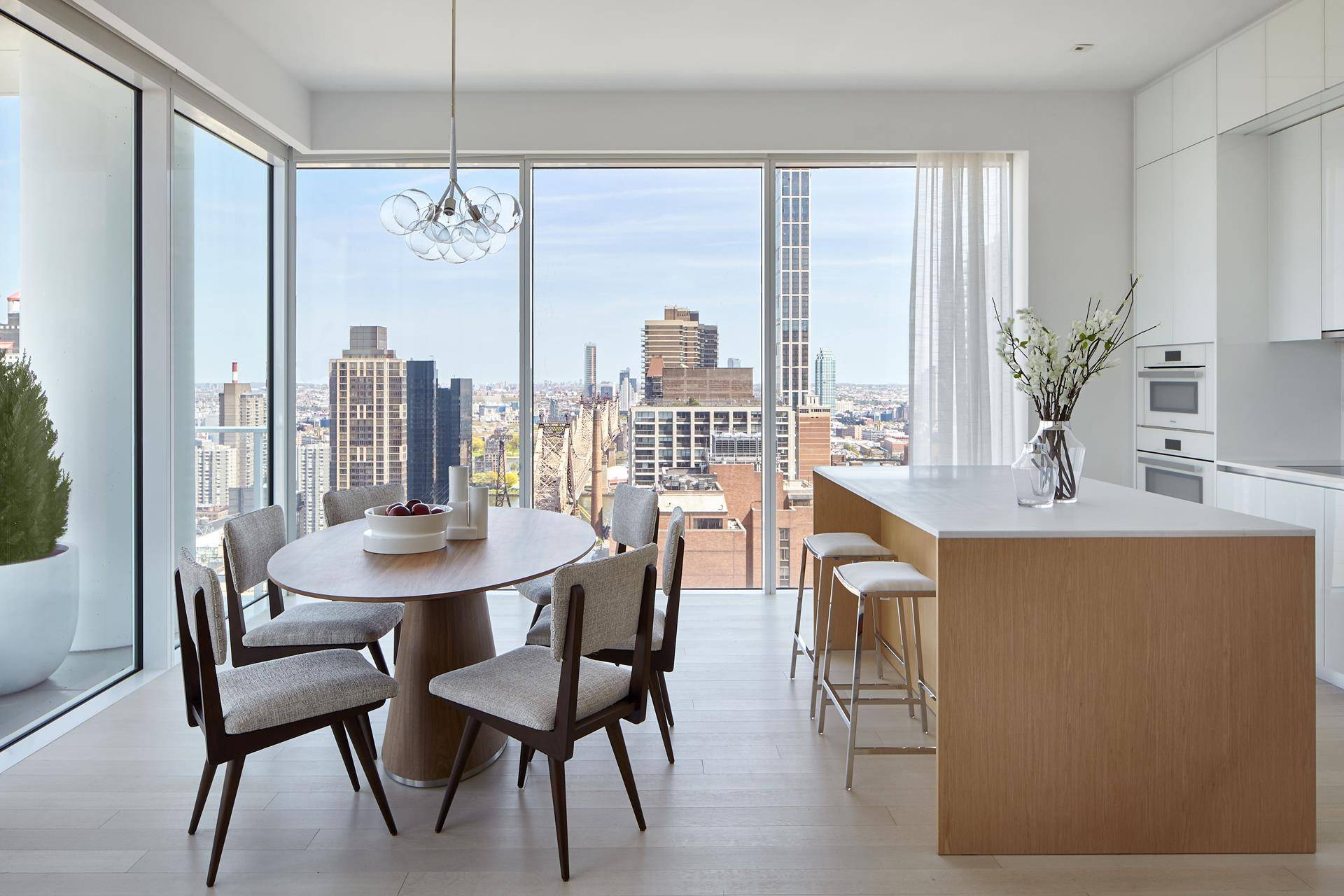 Manhattan, NY 10022,200 E 59TH Street #30D