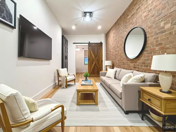 298 Nassau Avenue #2L, Brooklyn, NY 11222
