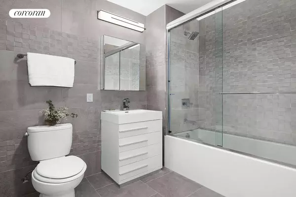 Brooklyn, NY 11206,912 BROADWAY #5E