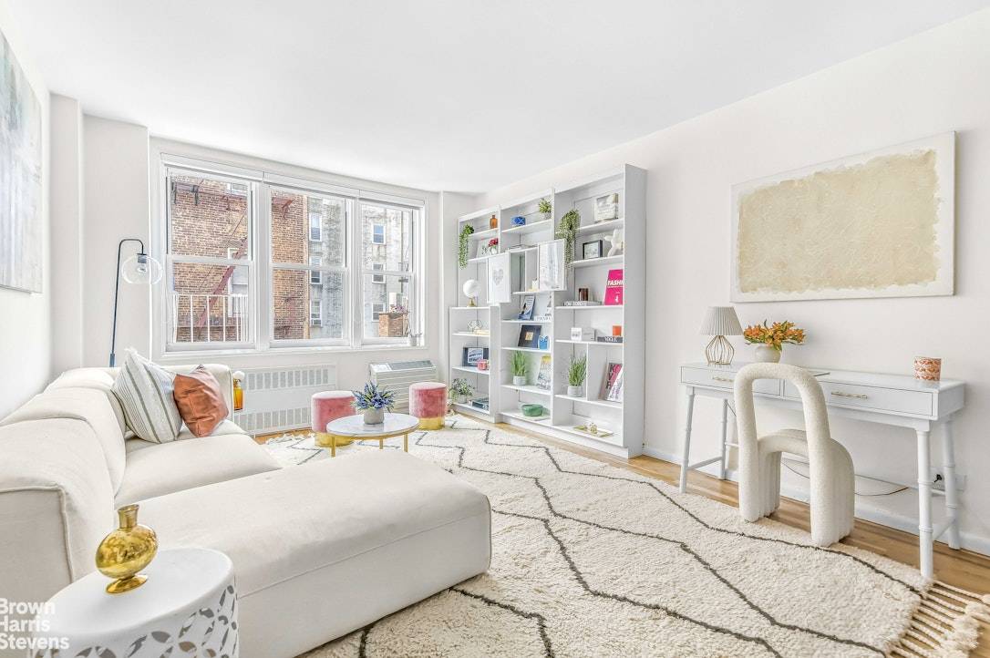 54 ORANGE Street #5G, Brooklyn, NY 11201