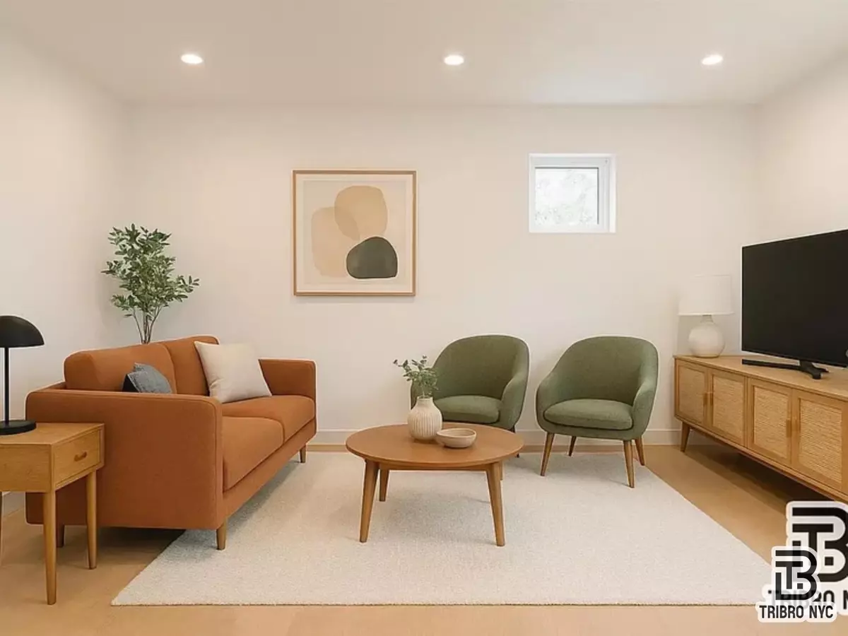 Brooklyn, NY 11206,92 Manhattan Avenue #4A