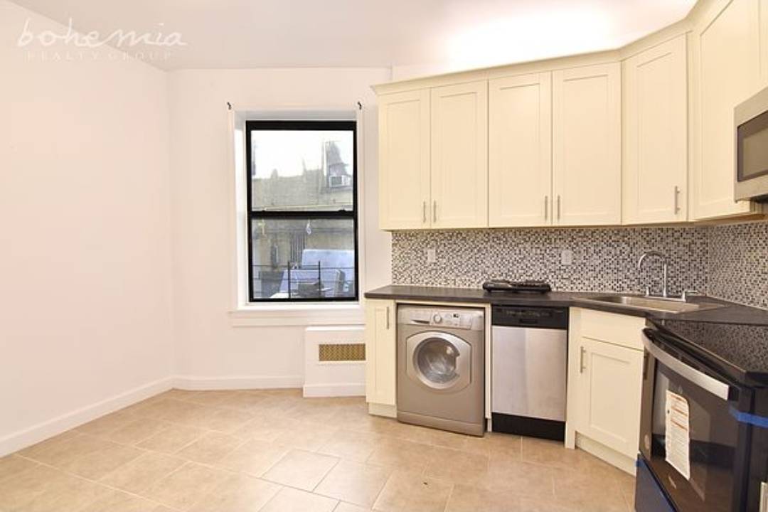 638 W 160th Street #1-G, Manhattan, NY 10032