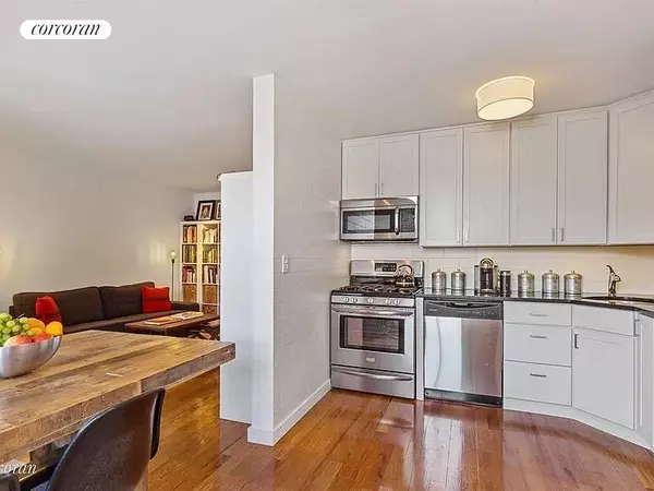 Brooklyn, NY 11201,140 WARREN Street #6C