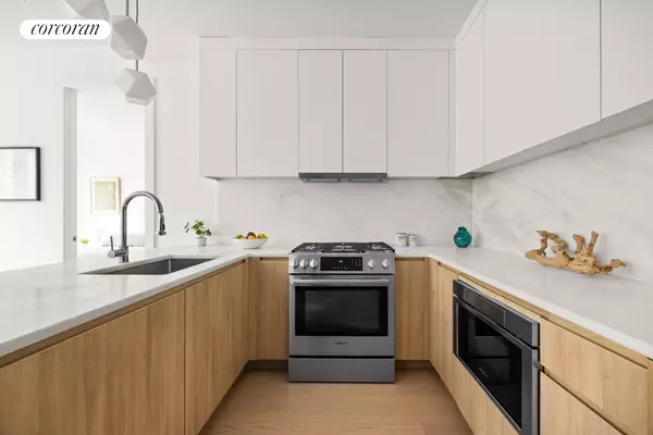 184 HAWTHORNE Street #4B, Brooklyn, NY 11225