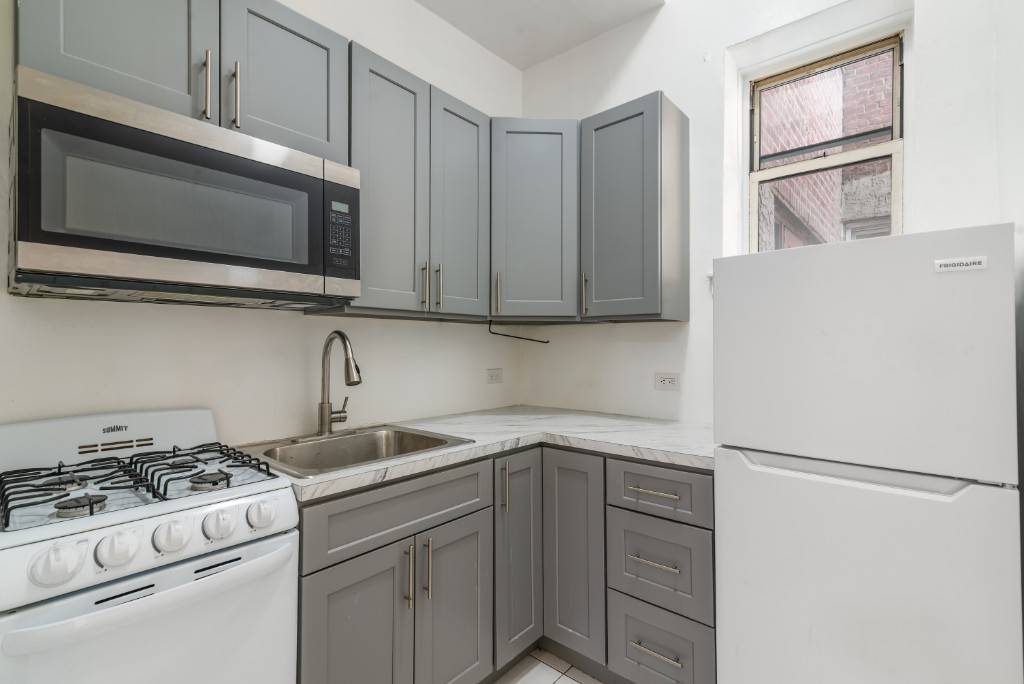 67-30 Clyde Street #1N, Queens, NY 11375