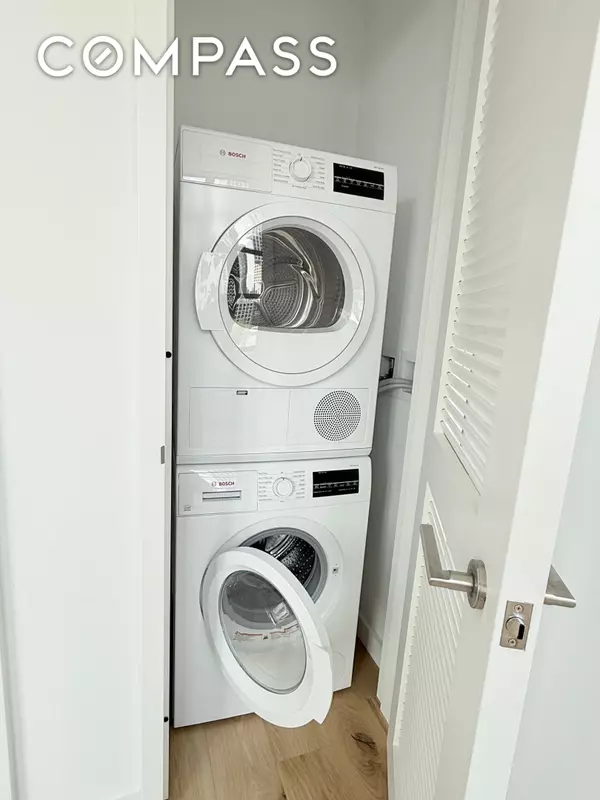 Brooklyn, NY 11222,29 Huron Street #8AE