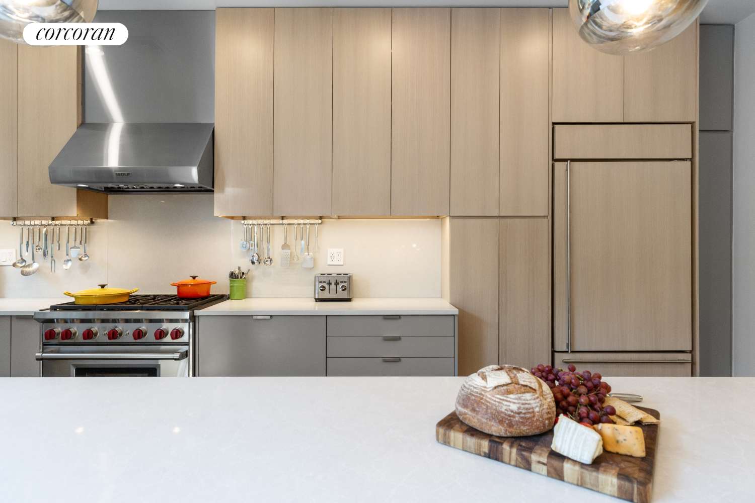 Brooklyn, NY 11217,582 PACIFIC Street #B