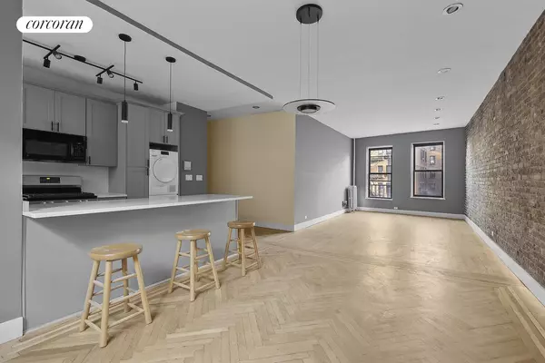 Manhattan, NY 10033,880 W 181ST Street #4D