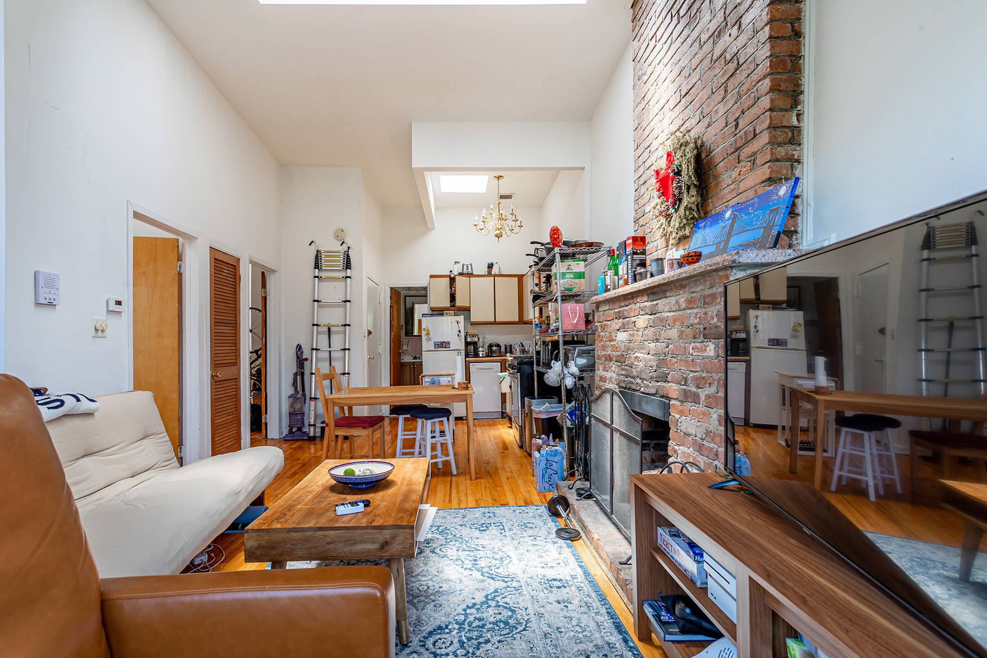Brooklyn, NY 11215,298 12th Street #4F