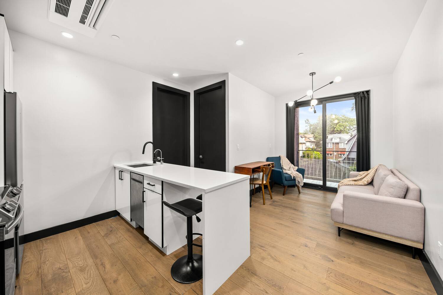 785 E 34TH Street #2C, Brooklyn, NY 11210