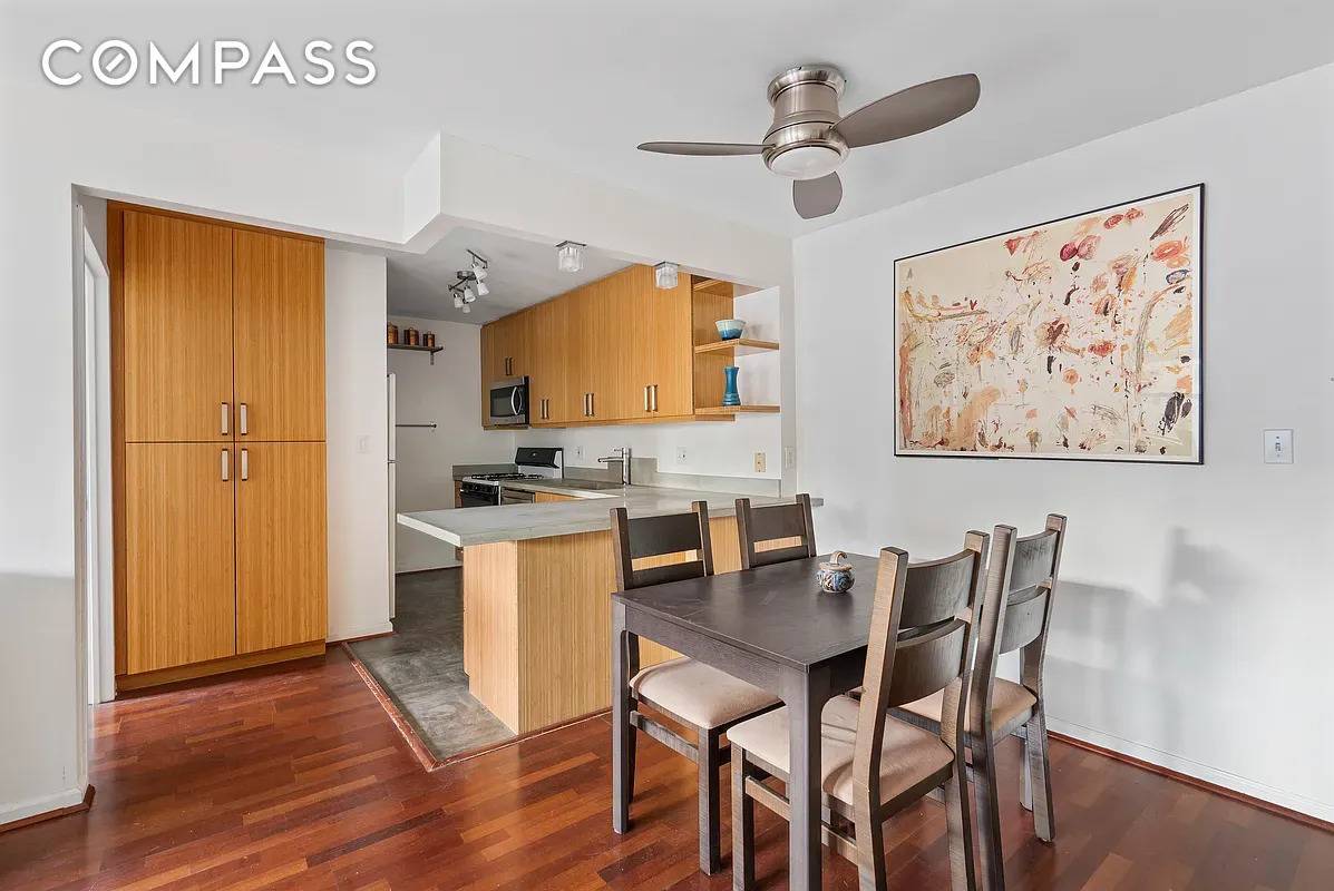 Manhattan, NY 10026,130 Lenox Avenue #522