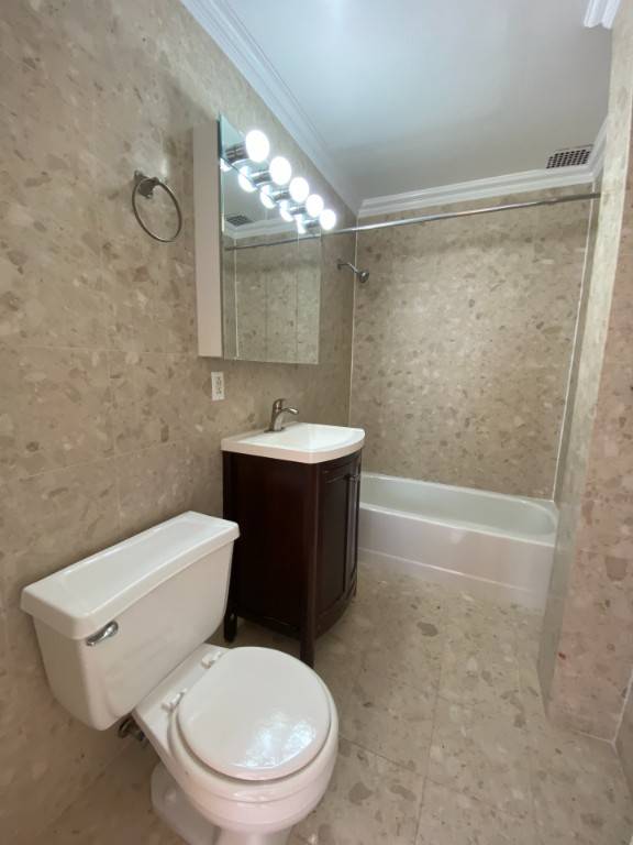 304 W 92nd Street #PH-B, Manhattan, NY 10025