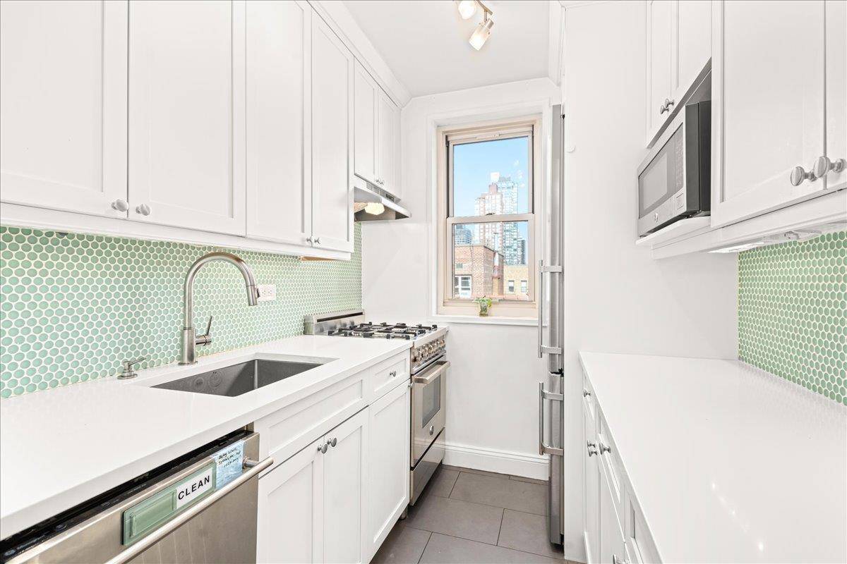 Manhattan, NY 10128,309 E 87th Street #7-J