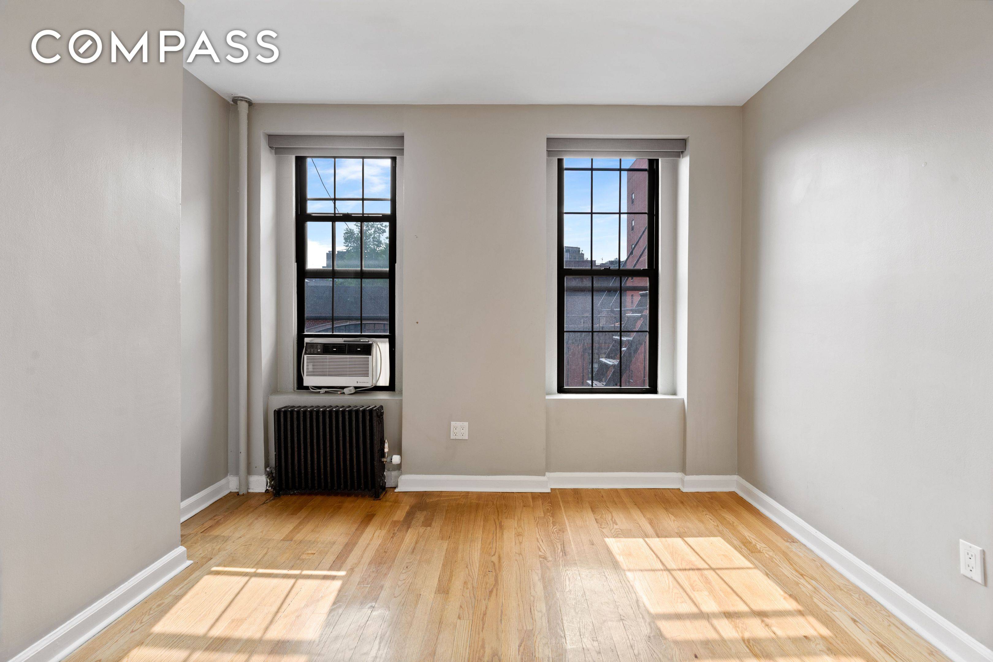 Manhattan, NY 10014,714 Greenwich Street #7