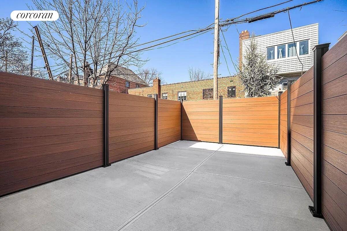 403 LINDEN Street #2L, Brooklyn, NY 11237