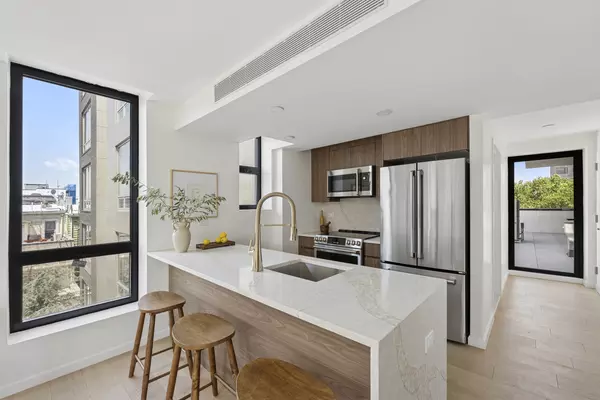 Brooklyn, NY 11211,229 WITHERS Street #4C