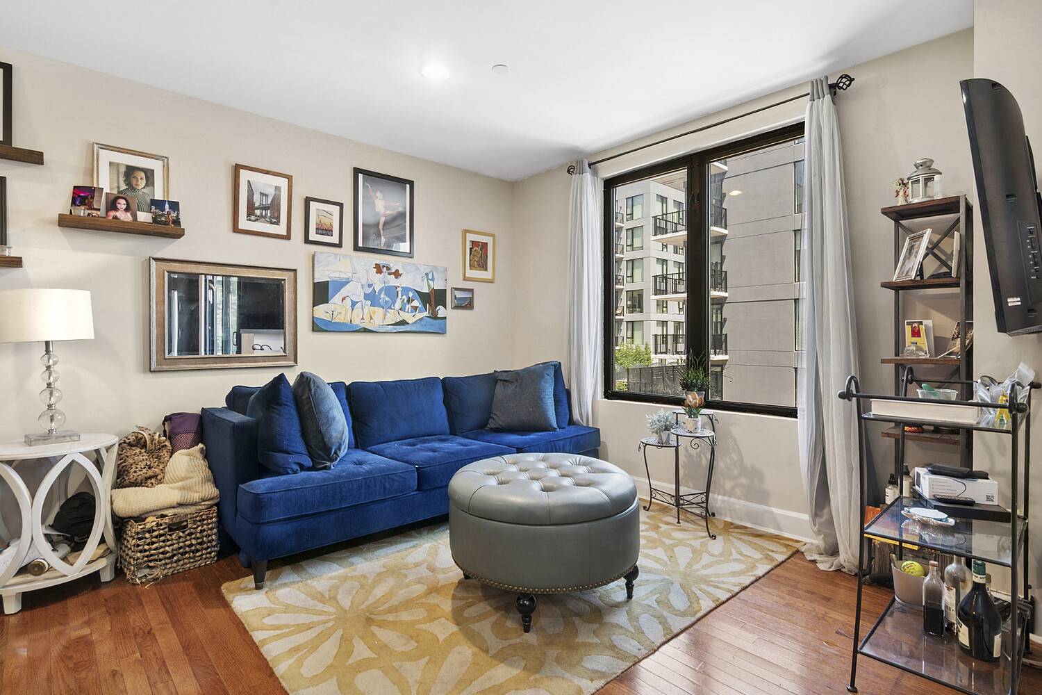 Brooklyn, NY 11201,185 YORK Street #3C