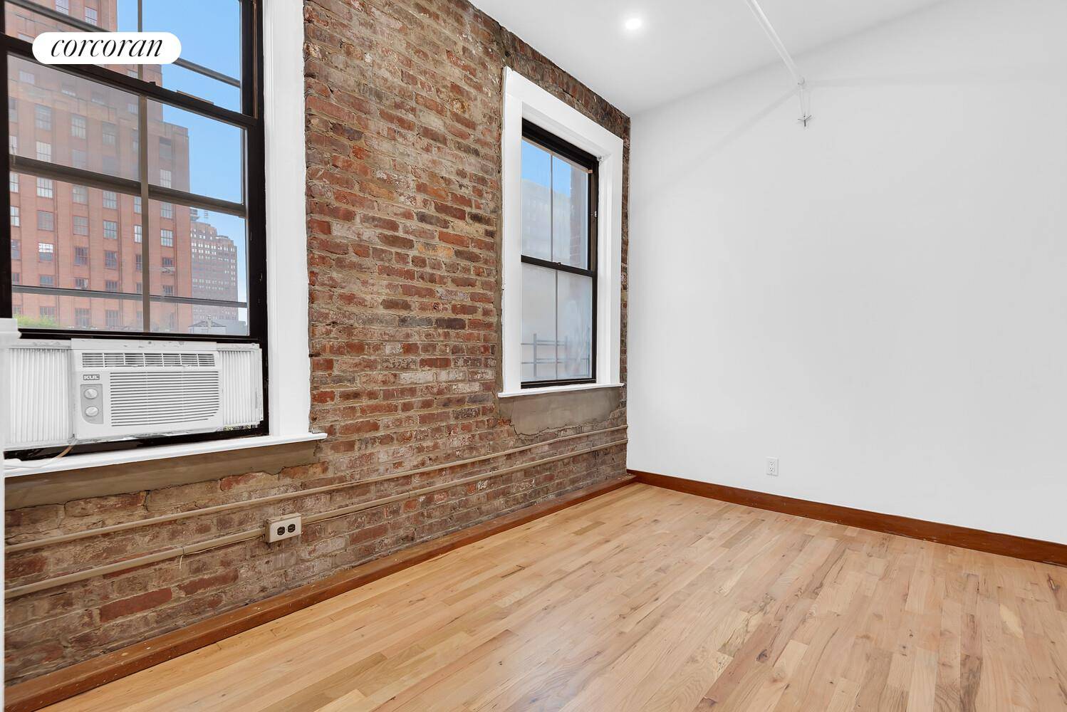Manhattan, NY 10013,16 HUDSON Street #PHE