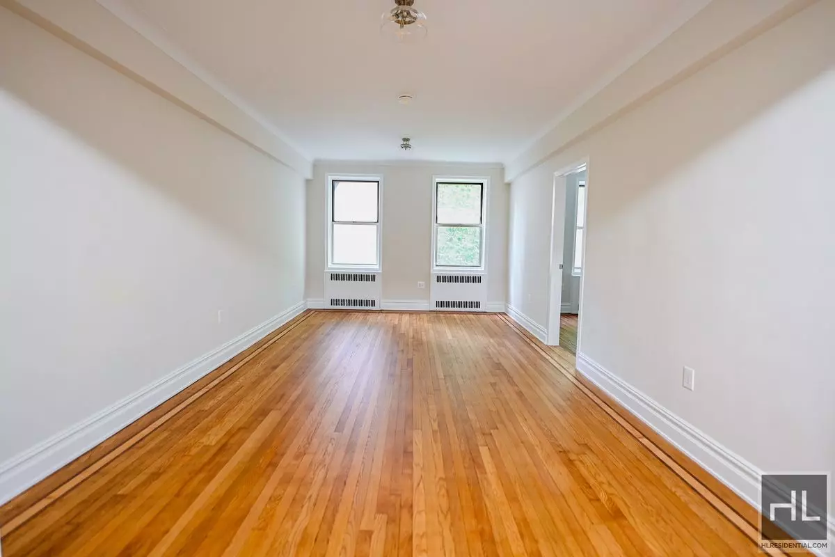 Manhattan, NY 10009,160 E 3rd Street #2F