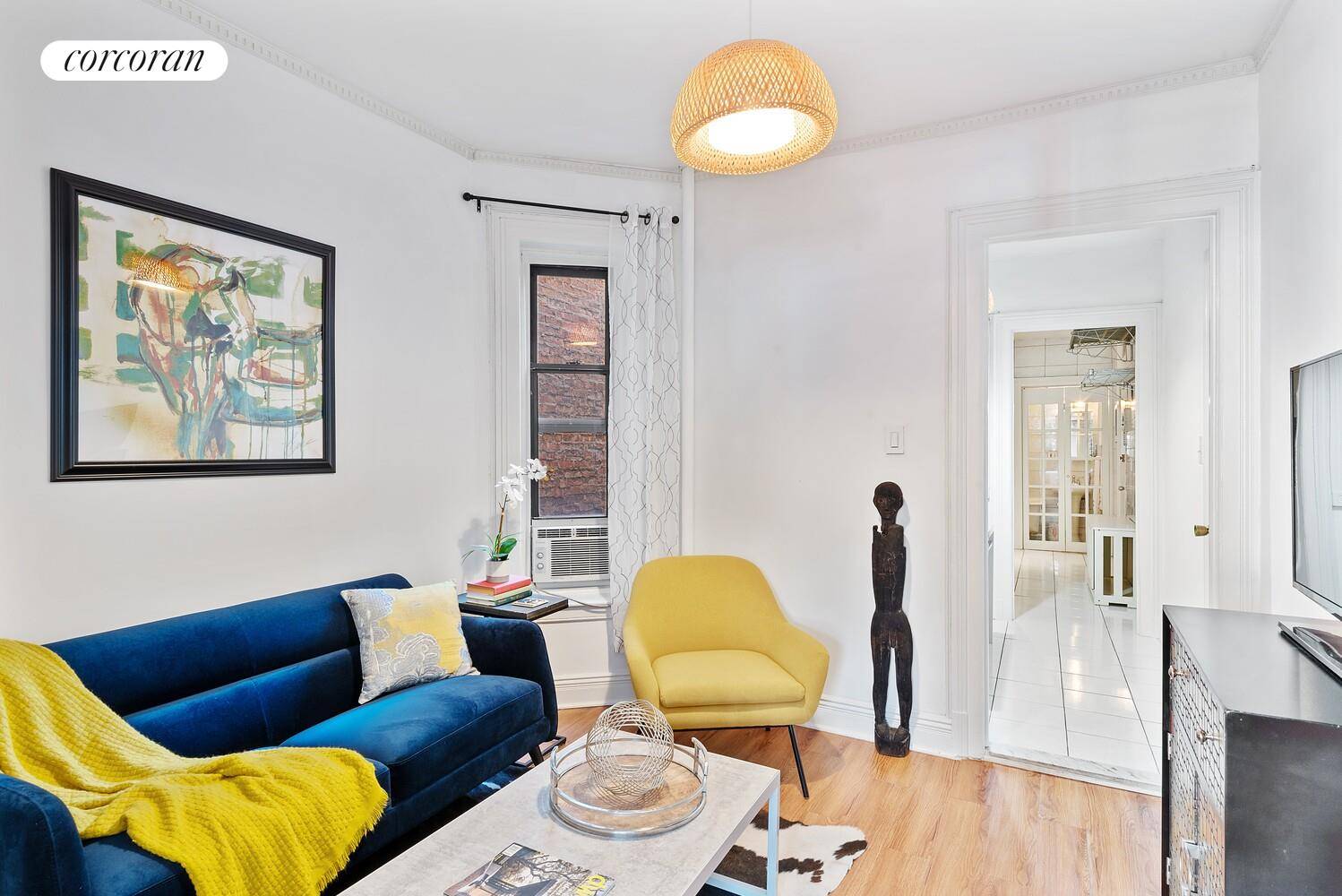 Manhattan, NY 10011,228 W 16TH Street #4A