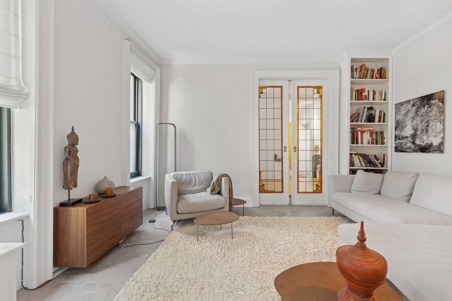 Manhattan, NY 10001,254 W 25TH Street #2C