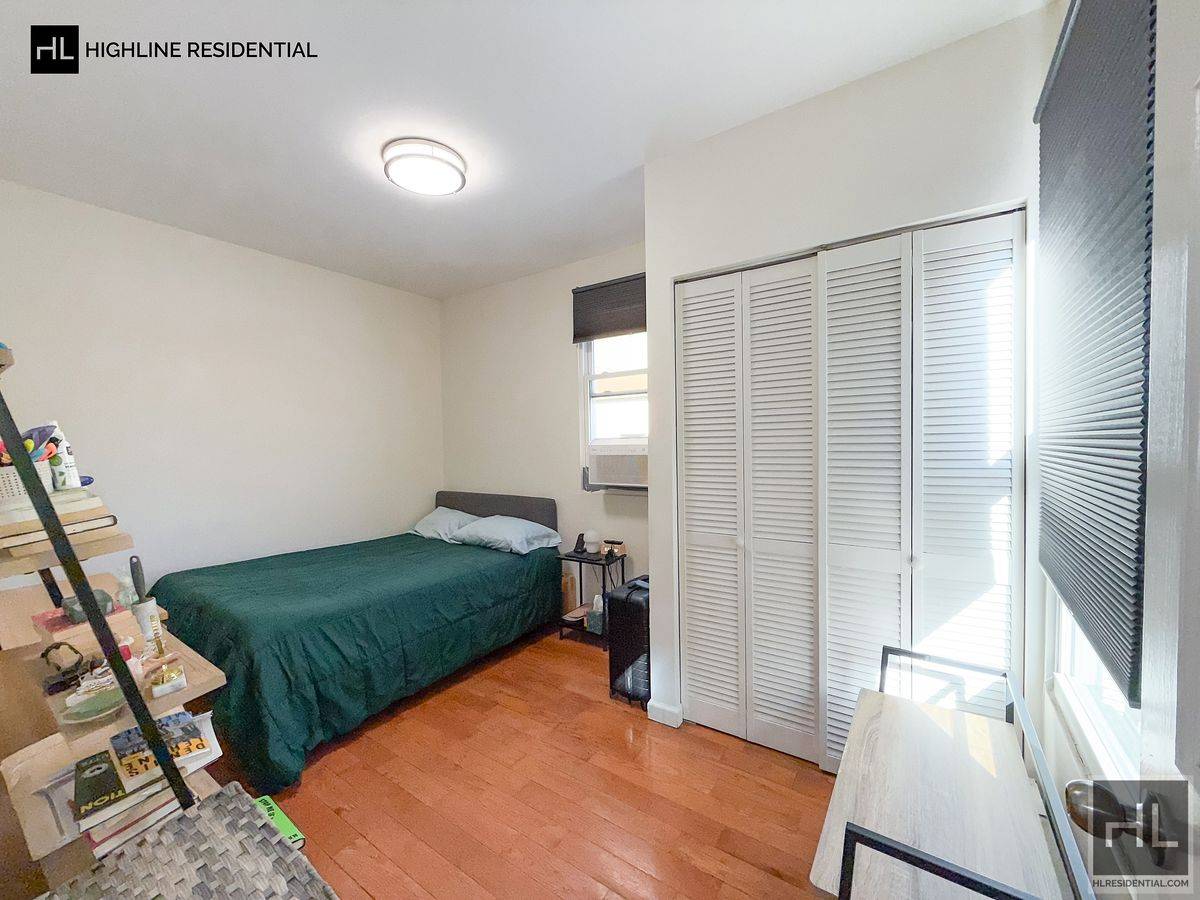 Queens, NY 11106,34-42 9th Street #2 R