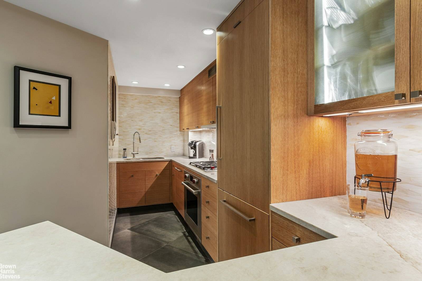 Manhattan, NY 10001,430 W 34TH Street #LH
