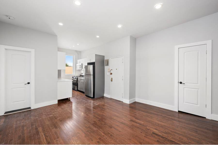 164 DIKEMAN Street #4L, Brooklyn, NY 11231