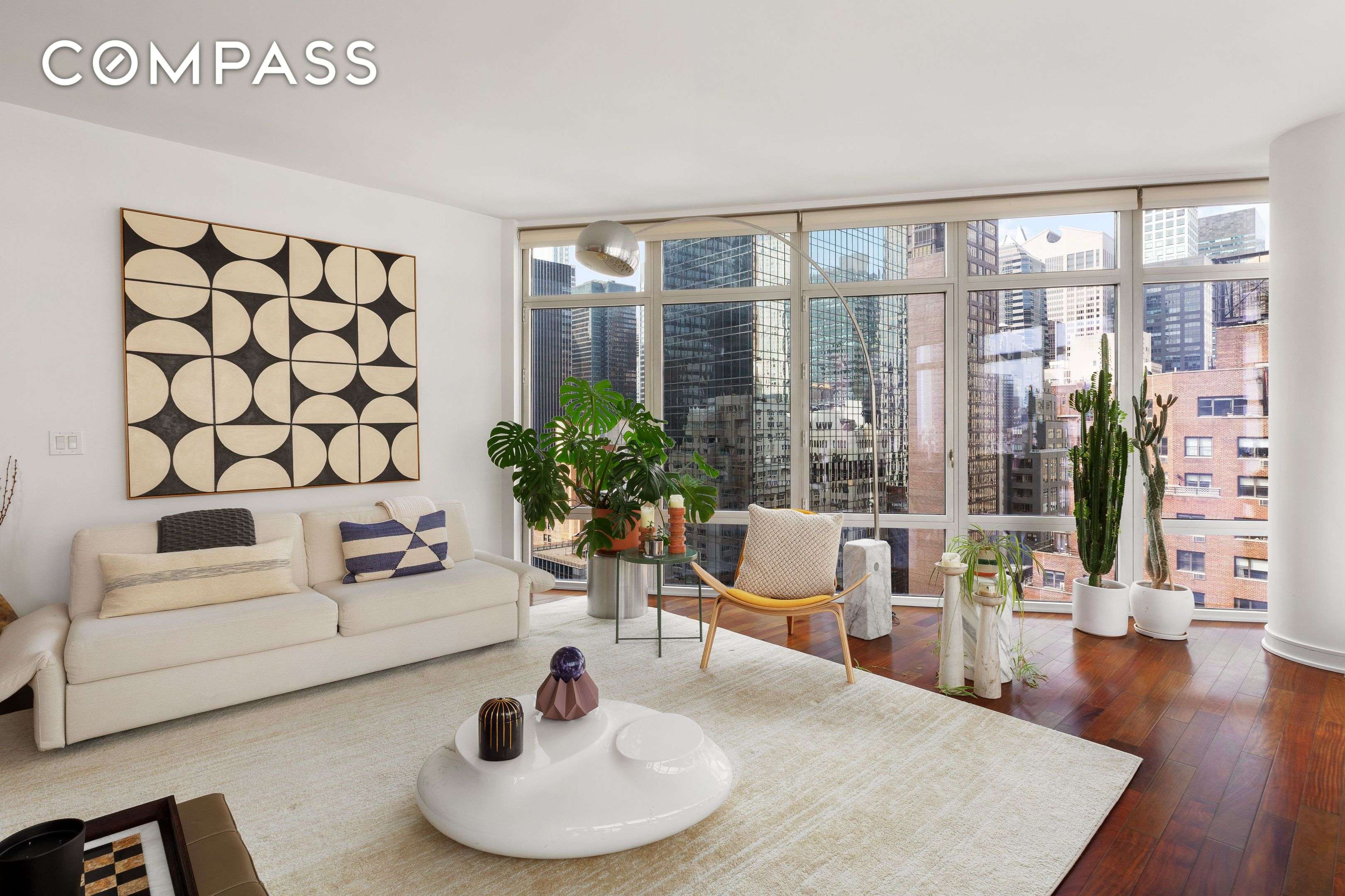 207 E 57th Street #18A, Manhattan, NY 10022