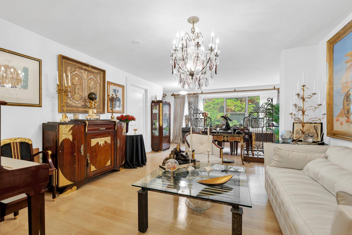 420 E 55TH Street #3FG, Manhattan, NY 10022