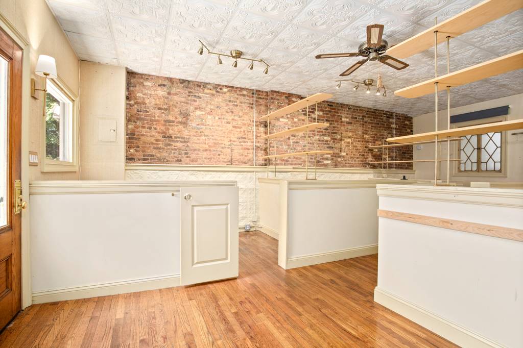 334 Leonard Street #Commercial, Brooklyn, NY 11211
